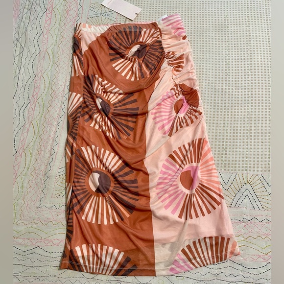 FARM Rio Dresses & Skirts - Pink and Brown Geometric Dress